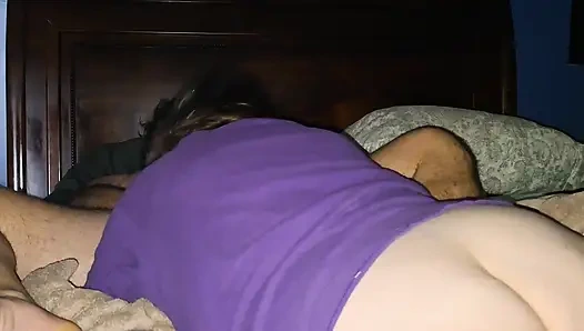 Pacar dewasa nyepong kontol dan pantatku sebelum ngentot