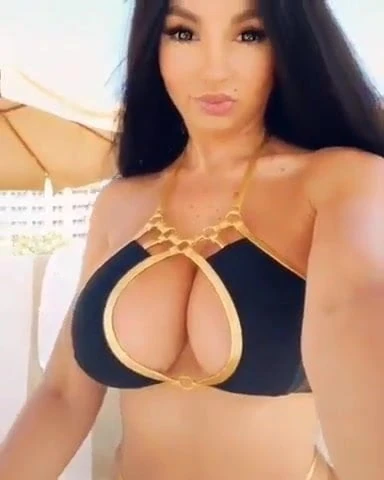Hot boobs