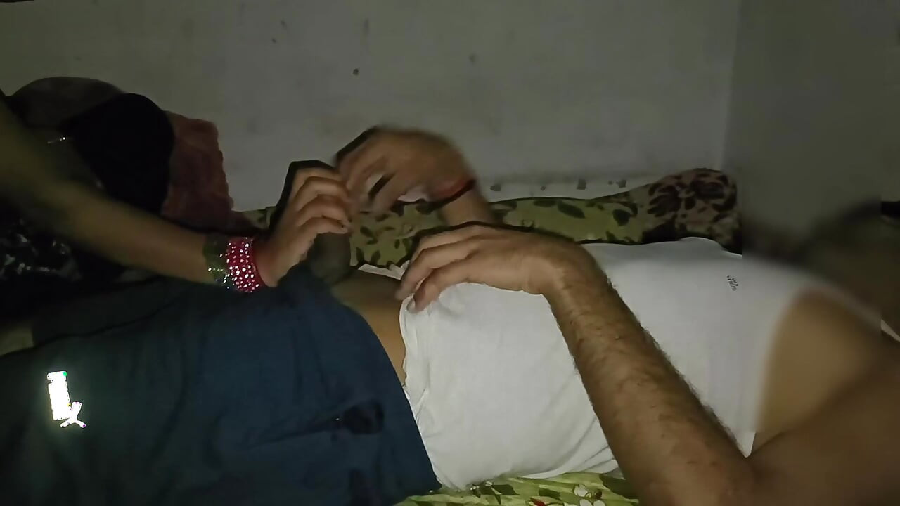 Adik tiri ki chudai ki, pendon pe baitha ke phir mummy ki chudai ki baat ki, saudara tiri marah, audio hindi yang jernih