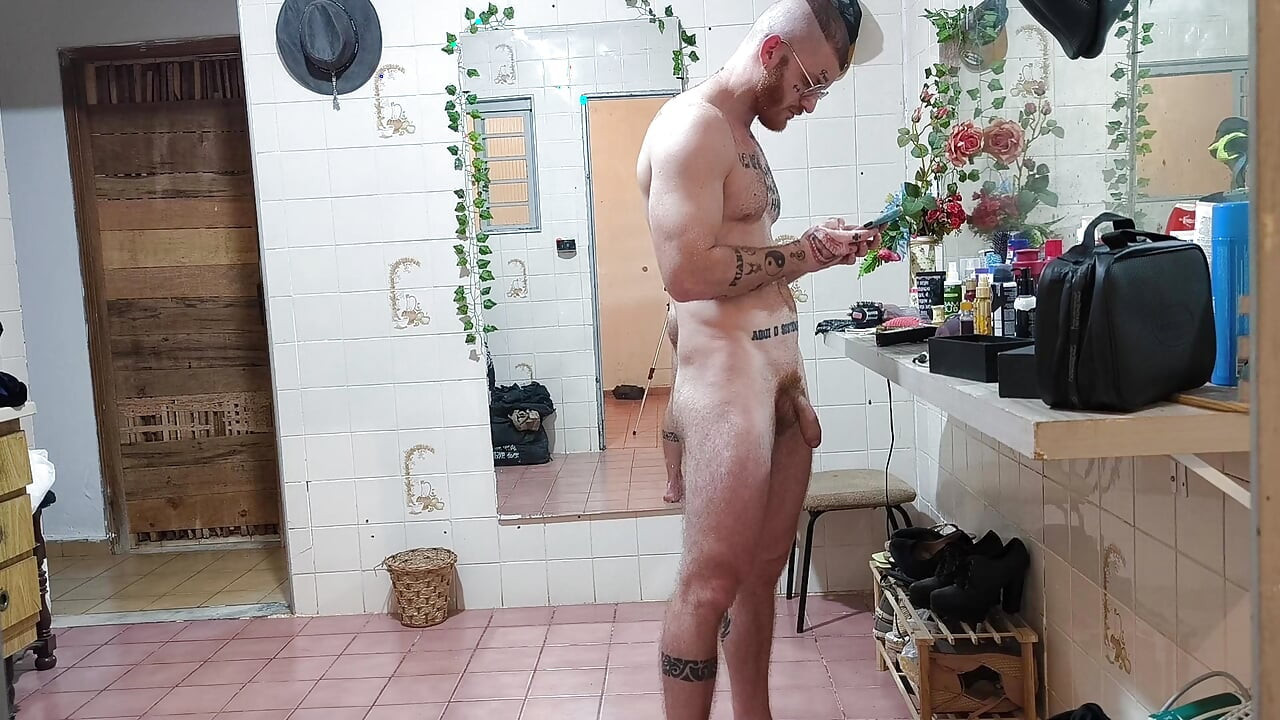 גילוח וגילוח חזהו