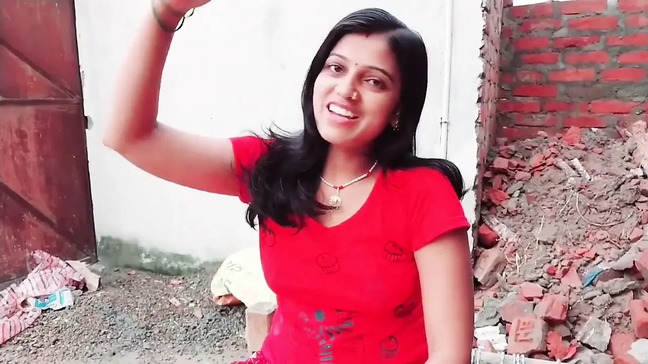 Pussy Sealed Ass" Komal's Husband Is Very Sexy Wearing A Cleansing Jeans Top.