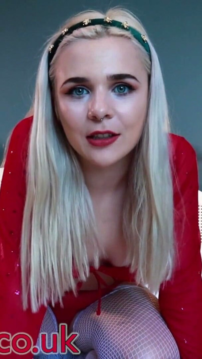 18-godišnja plava Ellie ti daje cuck JOI | Klip 1