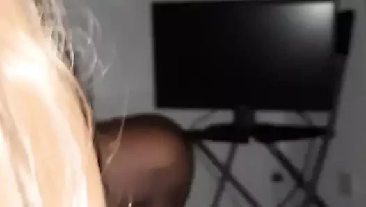 Sein Suce porn video – jenyfer me suce 2