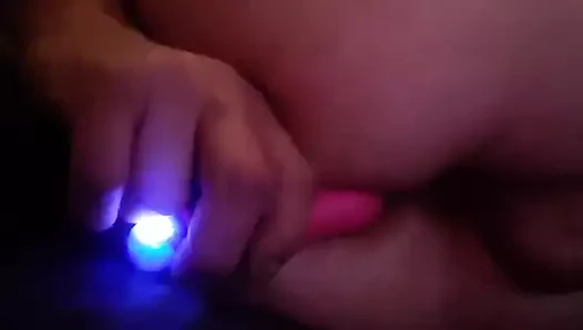 Dildo ile eğlence
