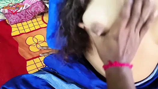 Hallo meine liebe freunde, ich bin dein süßes bhabhi liebt dich, wie fühlen sich meine großen möpse und meine große süße rosa muschi an?