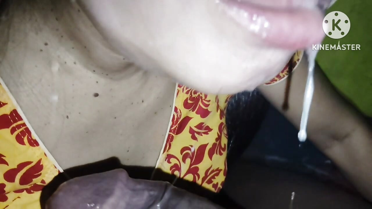 我的繼妹給我最好的，我在她嘴裡完成