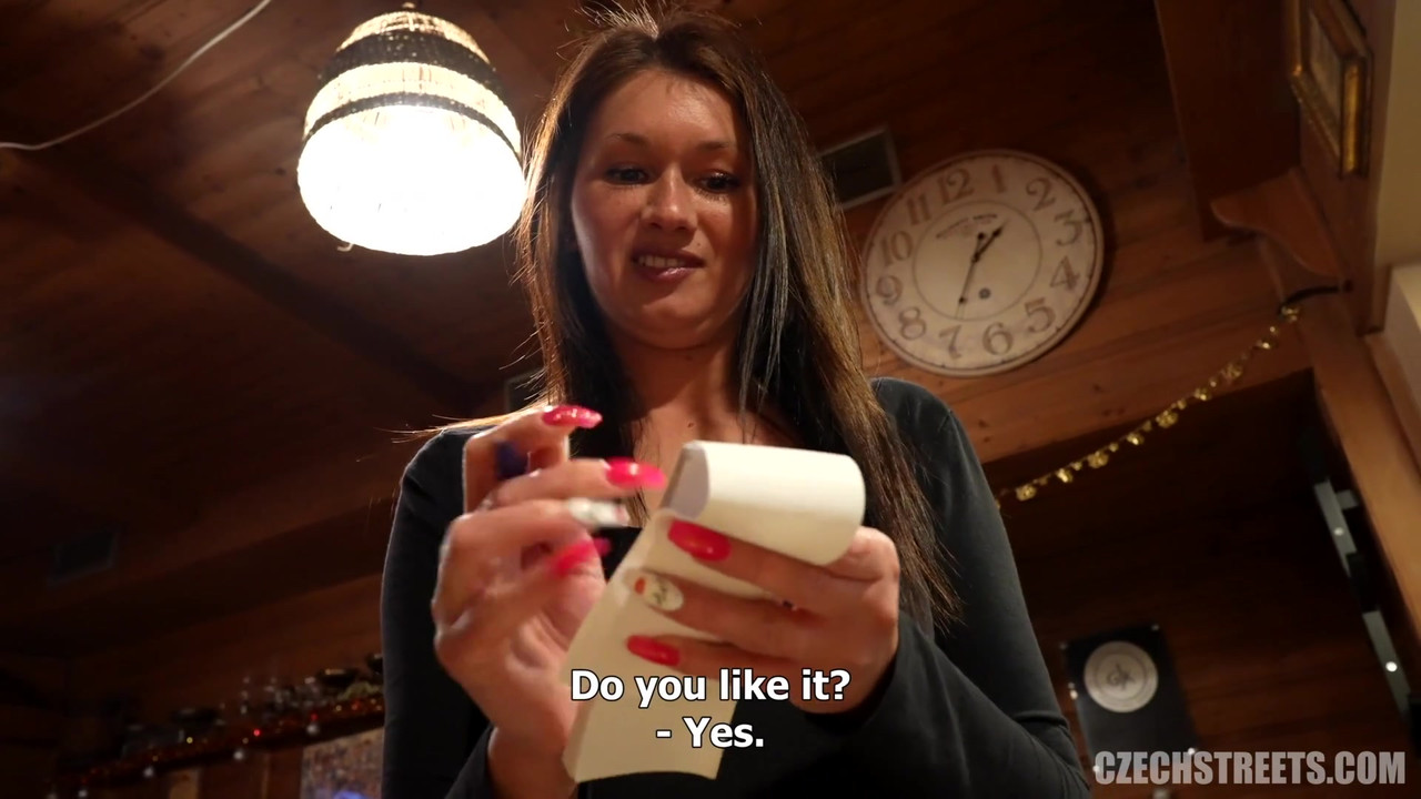 Czech Streets - 圣尼古拉斯群交派对