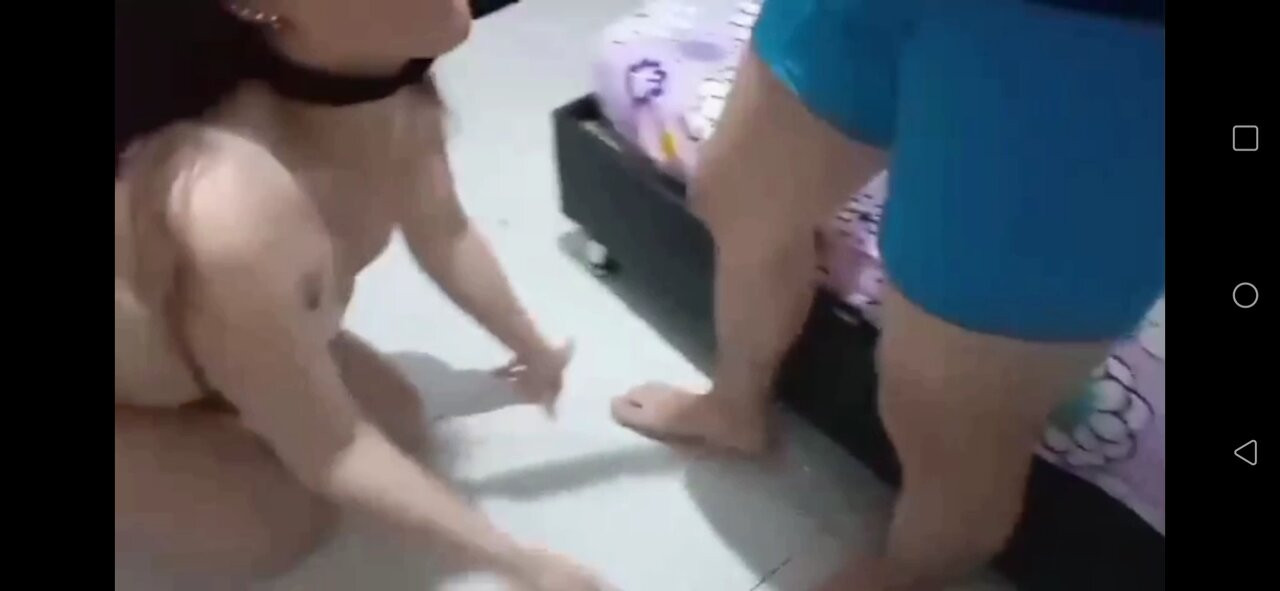 On All Fours, Sucking Indian Dude's Cock I get cum out of my Mouth.