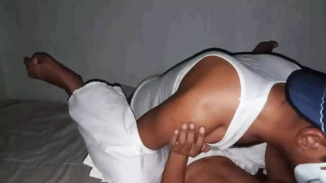 Aunty k sath full maza ageya