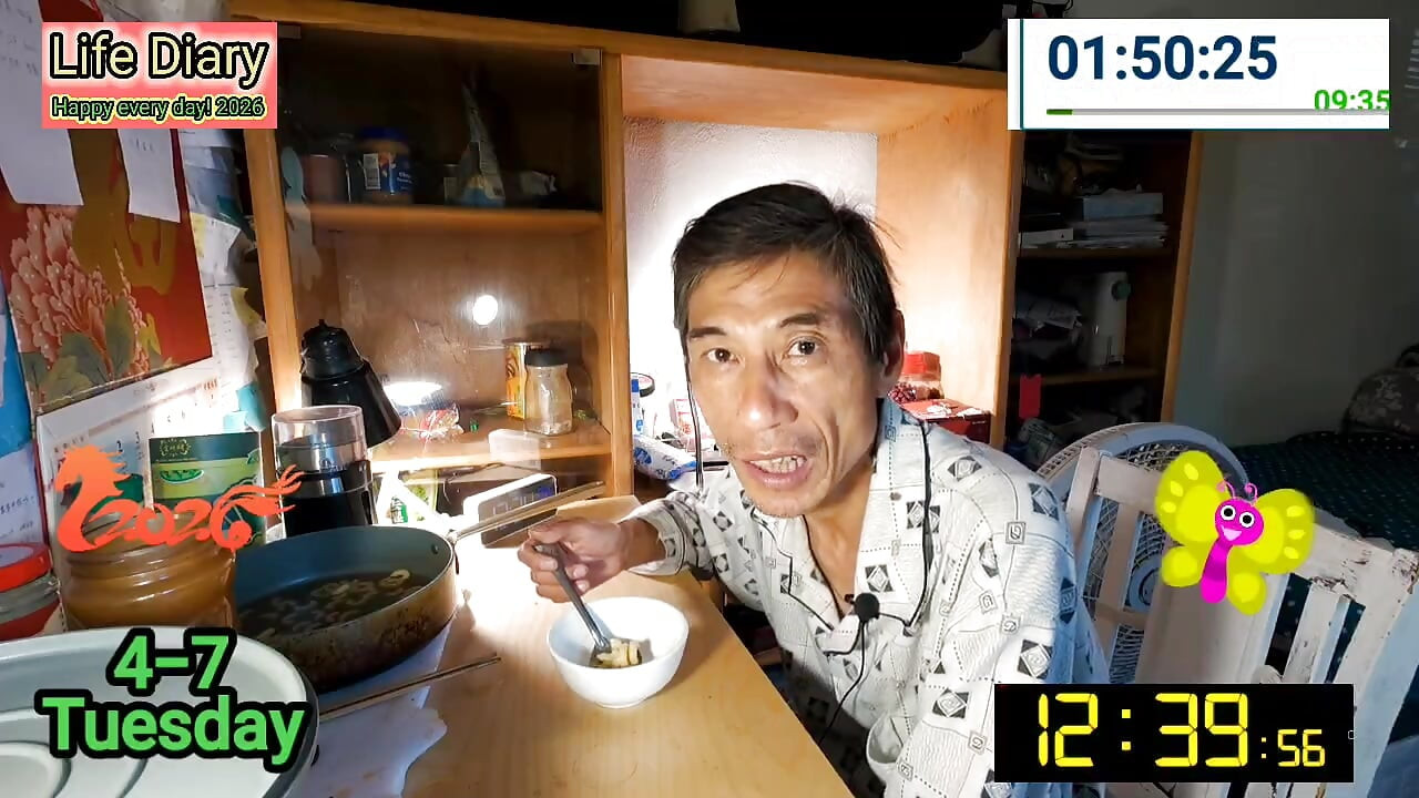 18세 이상 자지를 따먹는 운 좋은 날