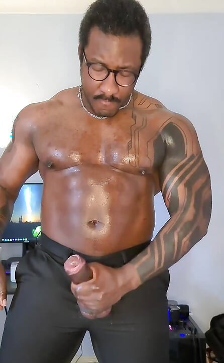 The Reason I Cant Were Shirts. My Muscles to Big for This