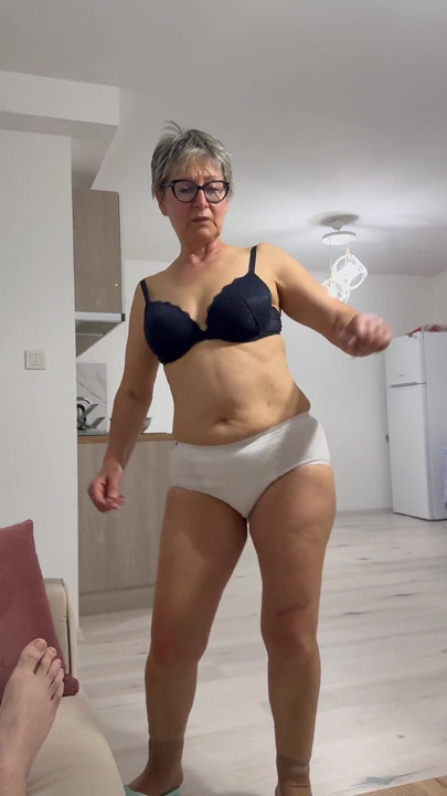 Die Anal-oma 6