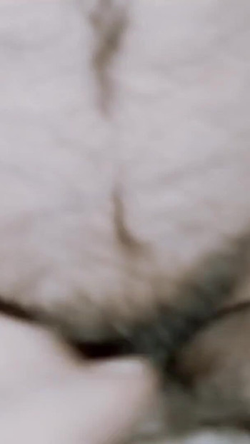 Moment clé de « Ce garçon adore me baiser, alors laissez-le me baiser comme je veux »