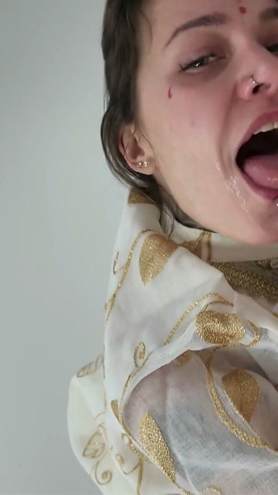 Turkish man fucks his step-sister, cums in her mouth - Turkish Porn | Clip 1