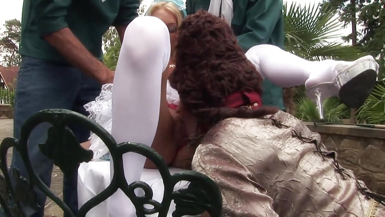 Sex in special clothes