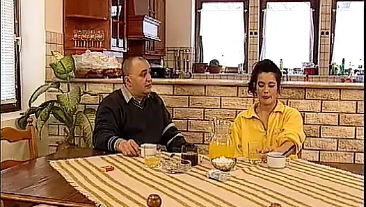 Angelica bella bir ev hanımının günahları içinde üretim