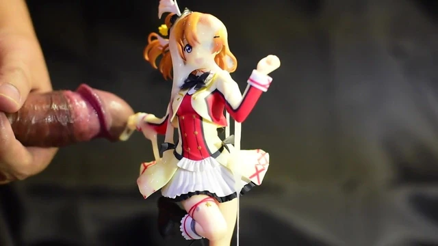 Honoka Figure Bukkake