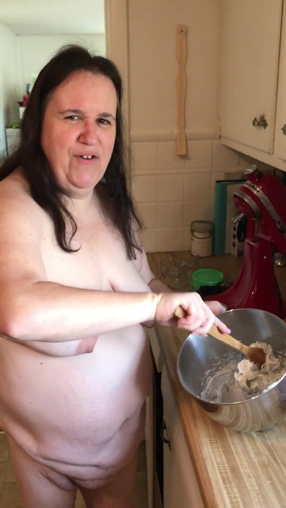 Must-see moment from "Naomi Cooks"
