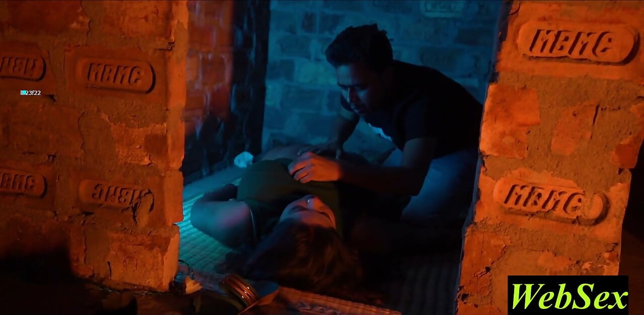 Indian Innocent girlfriend first time dating sex! No talk just feels my dick