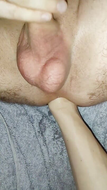 Đụ mạnh người vợ Ba Lan của tôi và dùng tay chọc lỗ đít tôi