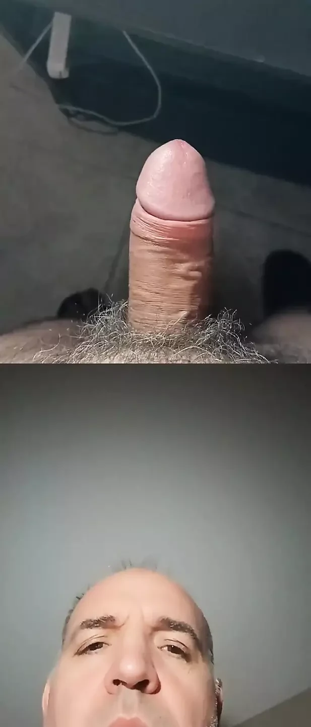 Le giclé long et épais de mon sperme