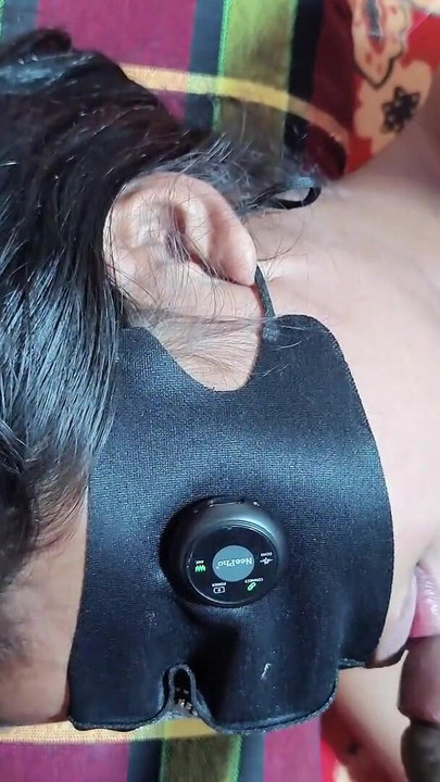 สาวอินเดียนมใหญ่ต้อง Gand Chudai กับบังคลาเทศเสียงใส คลิป 1