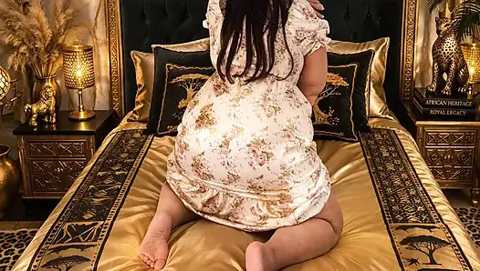 Curvy big ass milf loves doggy style creampie. Take the condom off