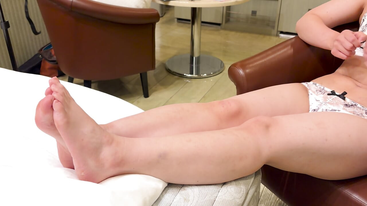 已婚婦女撓癢癢第二部分：內衣