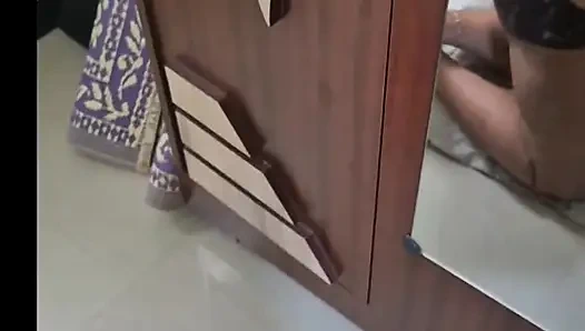 Desi Hot Big Boobs Neighbour Aunty Sucking My Cock Nicely