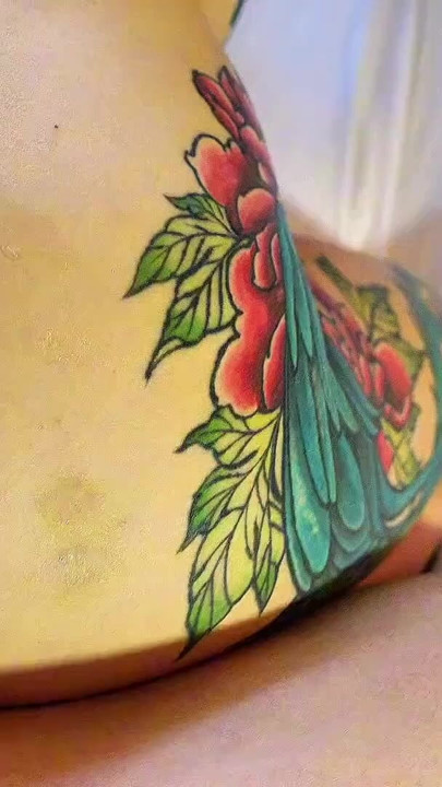 Em primeiro plano - profundo anal ao ar livre com o pau do meu amigo | Clipe 2