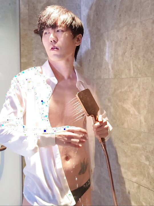 Godaan di kamar mandi