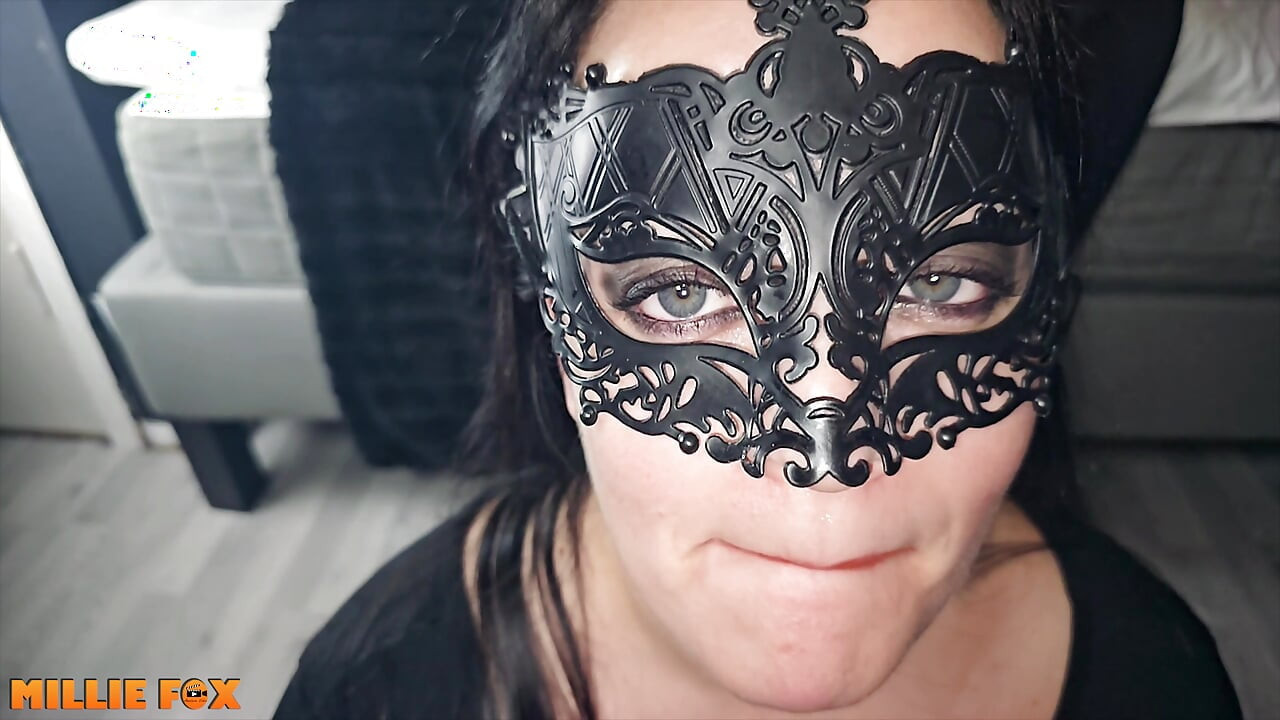 ผัวของเธอช่วยน้ําแตกเป็นเวลา 3 วันแล้วเธอก็กลืนมันทั้งหมด - สัตว์ประหลาด - Millie Fox