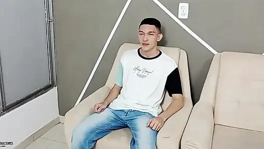 Oyuncu seçmelerinde güzel vayolet fox'un amını sikme fırsatım var