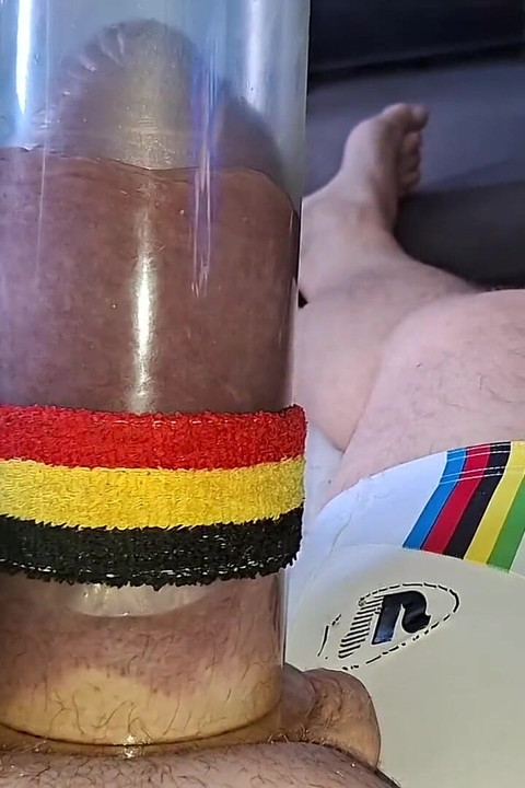 Pumping up My Monstermeat in Extreme Thick Size