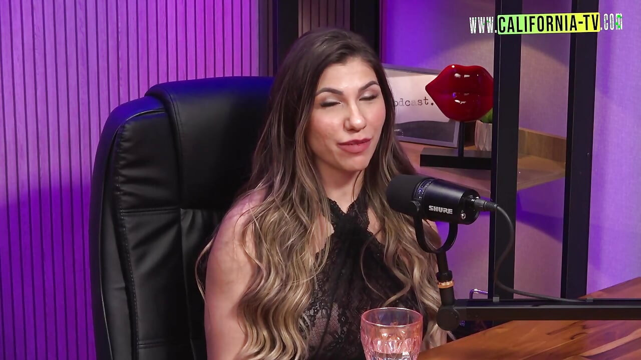 Podcast Con Latina Sexy Alexia Dhein