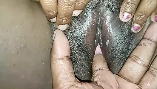 Masajcı karısının amını parmaklıyor -4