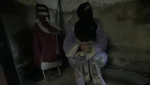 Suriyeli mülteci Alman ev sahibi tarafından yakalandı - anal ficken