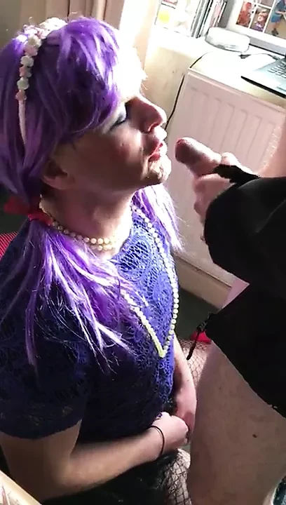 UK CD AlexisBane Blowjob & Cum Facial