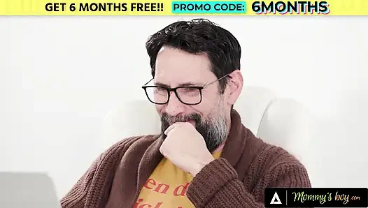 Mommy's Boy - массивные сиськи грудастой крошки вдохновляют на порно сценарий с жестким трахом сисек с камшотом