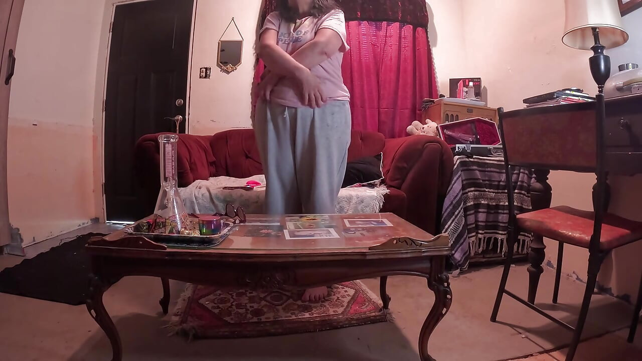 My Appでコントロールされたバイブレーターでマスターベーション