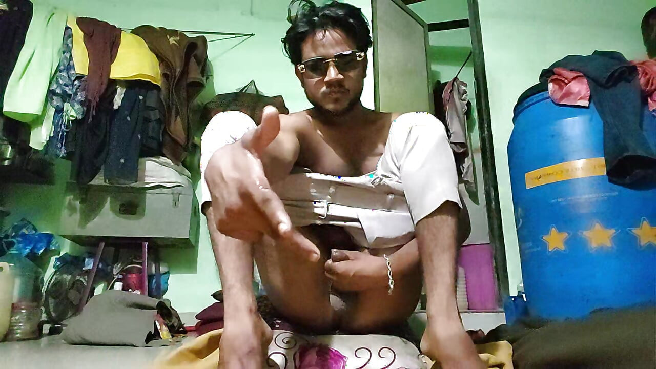 Good Boy Indian Muslim Billa X - Solo Masturbation