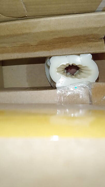 Cum inside homemade silicone pussy