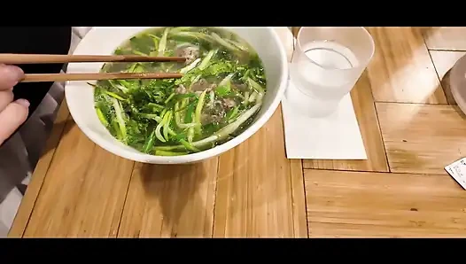 Shoeda Chisato - o ve yönetmeni bir günlük randevuya çıkıyor