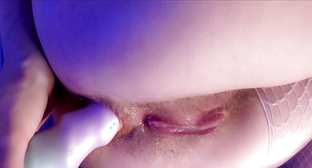 anal arrombada de perto