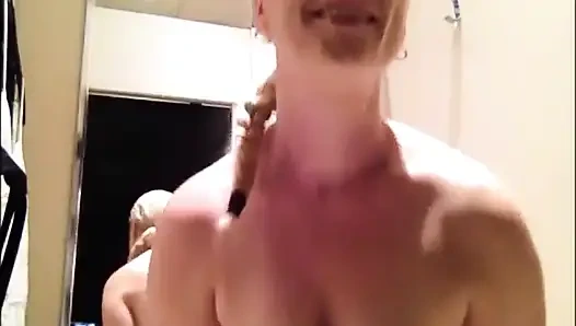 Soyunma odası boşalma eğlencesi