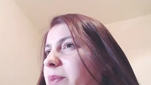 Babam için dans et, seksi vücudumu seviyor