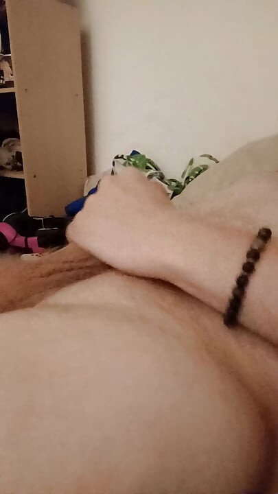 I and Cum on My Stomach, I Haven't Shaved