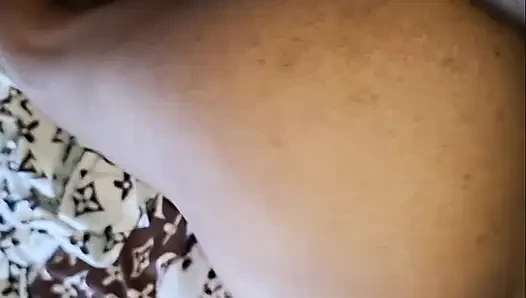 Pantat Niki bikin kamu crot dengan cepat.
