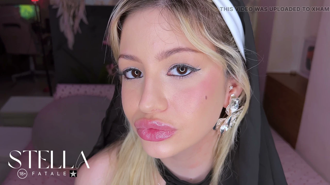 Glossy Lips Tease  drool Over My Shiny Wet Lips