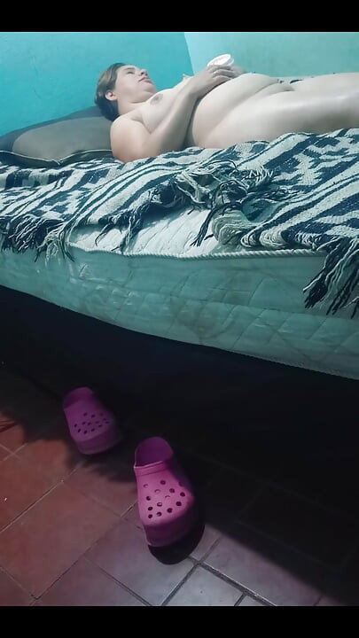 Massage relaxant pour ma fille pulpeuse